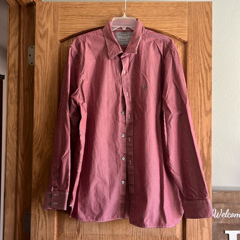 Mens American Eagle Button Up
